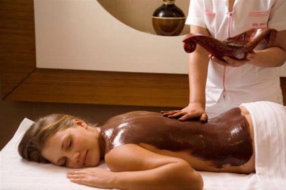 масаж шоколадним маслом